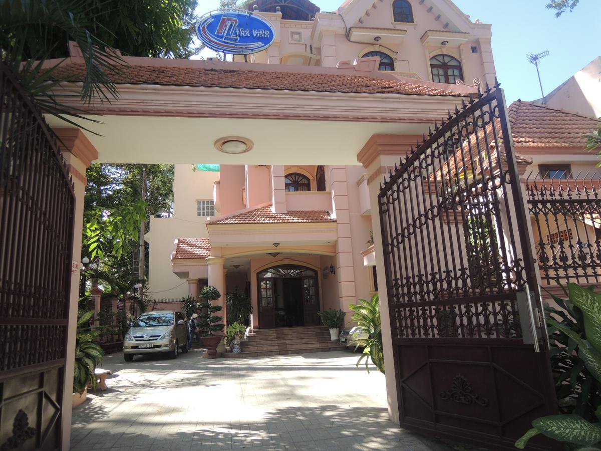 Palace Hotel 1 Trà Vinh Esterno foto